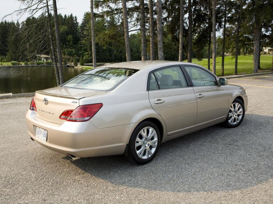  Toyota Avalon 2008 года  (фото 11 из 21)
